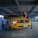 Car and Girl фото Mustang